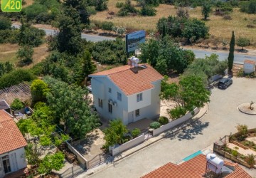 Detached Villa For Sale  in  Neo Chorio