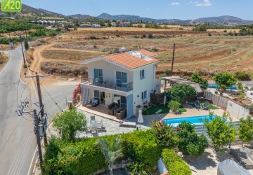 3 Bedroom Detached Villa in Argaka, Paphos