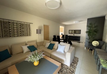 2 Bedroom Apartment in City center, Paphos